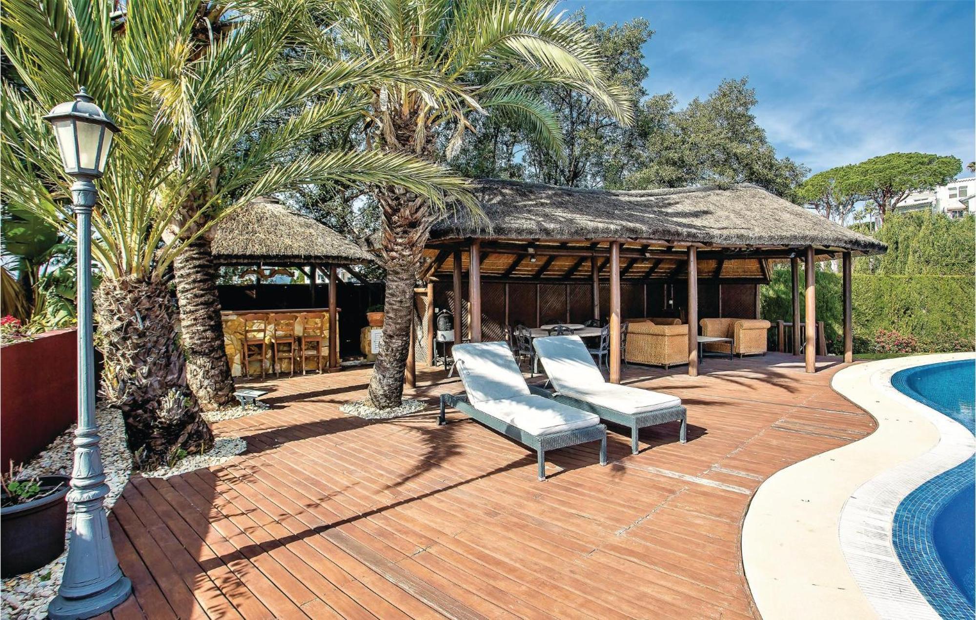 Cozy In Elviria With Wifi Marbella