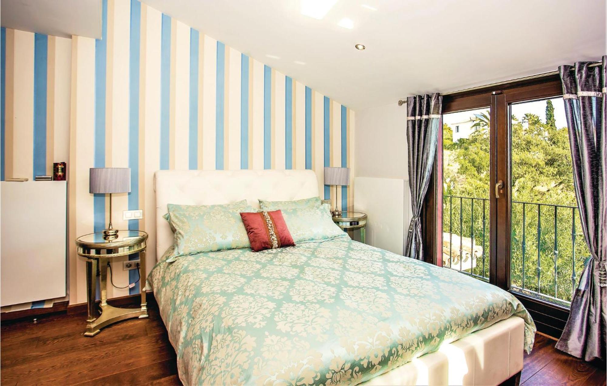 Cozy In Elviria With Wifi Holiday home